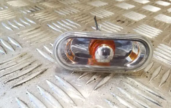 Seat Leon (1P) Front fender indicator light 6L0949117A