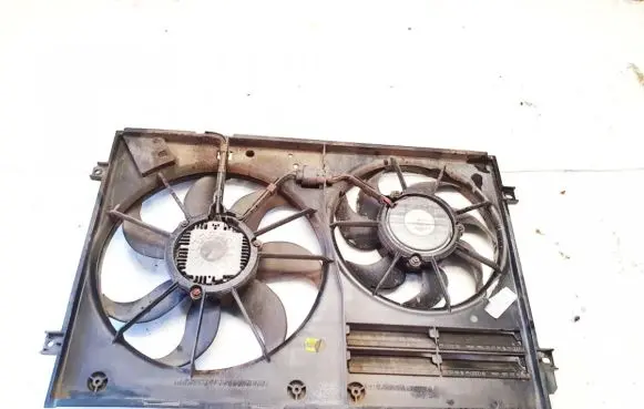 Seat Leon (1P) Radiator cooling fan shroud 1k0121223