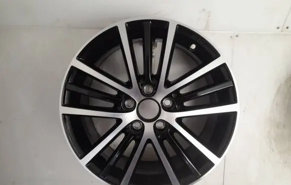 Volkswagen Jetta VII R17 alloy rim 5K0071497