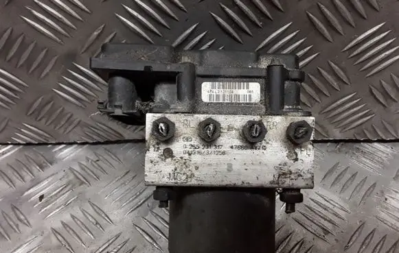 Nissan Primera ABS Pump 0265231317 47660AV712 0265800334