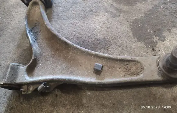 Opel Insignia A Front control arm