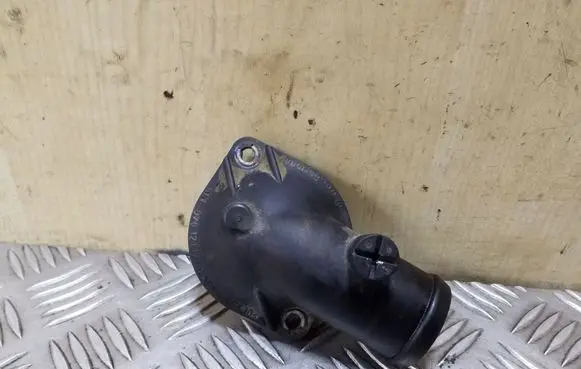 Thermostat/thermostat housing