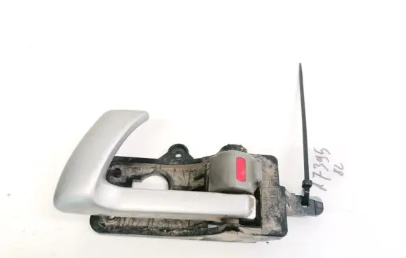 Hyundai Santa Fe Rear door interior handle