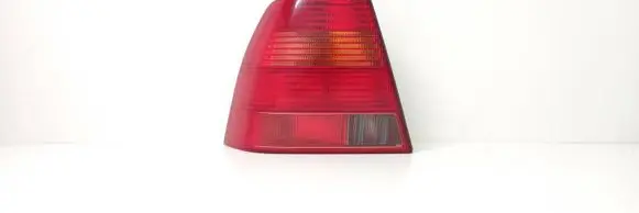 Volkswagen Jetta IV Rear/tail lights 1J5945095Q 130599