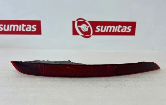 Porsche Cayenne (9Y0 9Y3) Rear tail light reflector 9Y0945726A 9Y0945726 T9Y0725