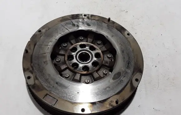 Renault Master III Dual mass flywheel 123100375R