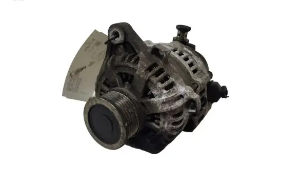 KIA Carens II Generator/alternator 3730027021 021319262