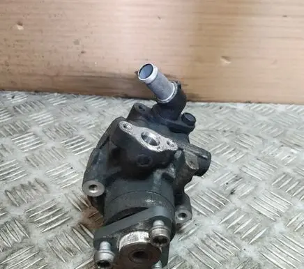 Volkswagen Crafter Power steering pump 2E0422145B