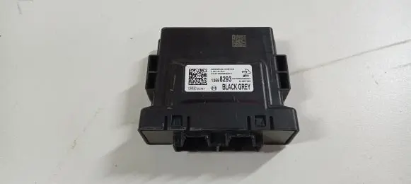Chevrolet Camaro Gateway control module 13598293