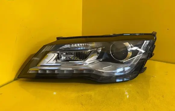 Audi A7 S7 4G Headlight/headlamp 4G8941005C