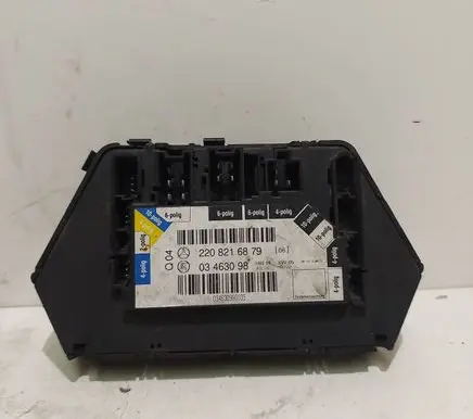 Mercedes-Benz S W220 Seat control module 2208216879 03463098 034630980105