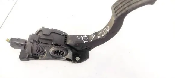 Mazda CX-7 Accelerator throttle pedal K42387390 K4238-7390