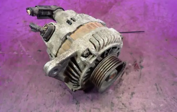 Mitsubishi Colt Generator/alternator 