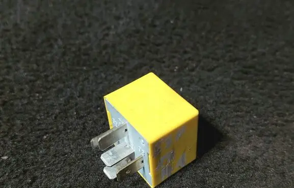 Renault Espace IV Other relay 7700844253