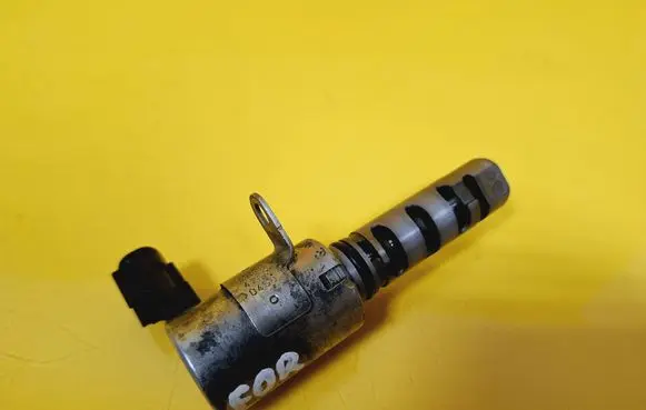 Smart ForFour I Camshaft position sensor MR9842590450