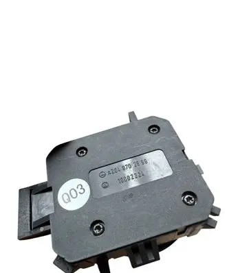 Mercedes-Benz R W251 Seat control switch A2048702558 10002224 2048702558