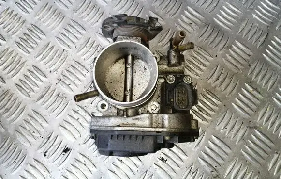 Audi A3 S3 8L Throttle valve 06A133064M