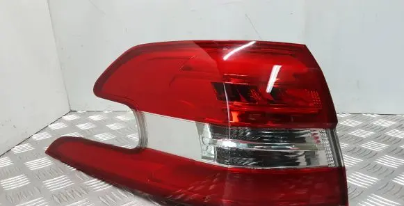 Peugeot 308 Rear/tail lights 9678093980