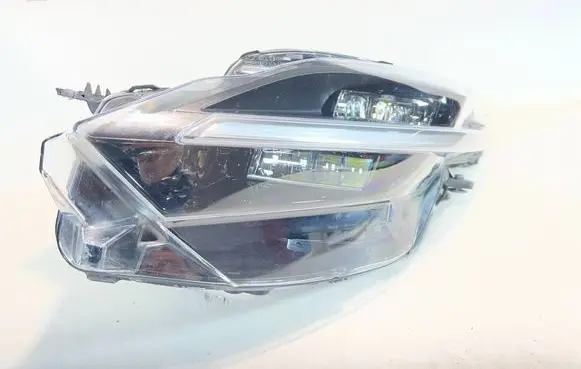 Ferrari Roma Headlight/headlamp 904368