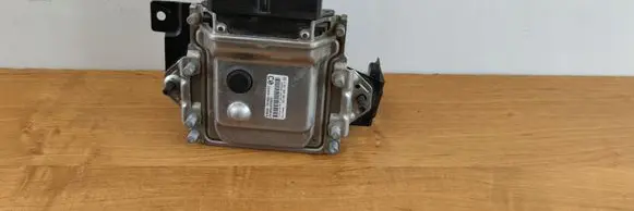 Nissan Pixo Engine control unit/module 3392068K02