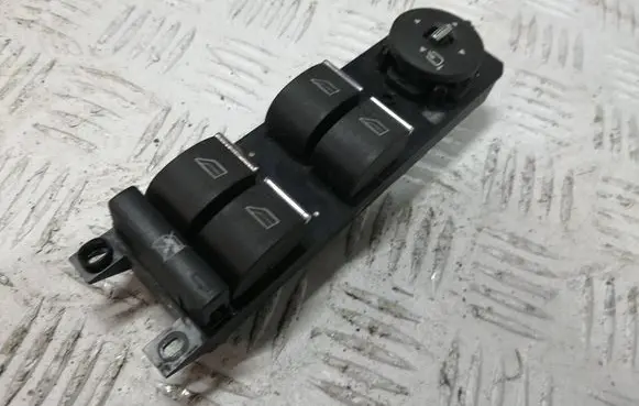 Ford B-MAX Electric window control switch AM5T14A132GA 10092871