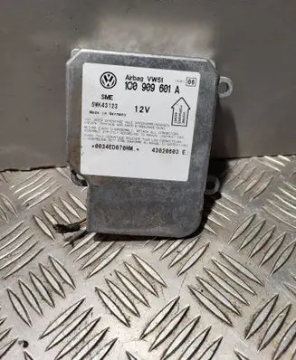 Airbag control unit/module