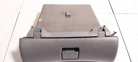 Opel Astra F Glove box 90414031 4-869