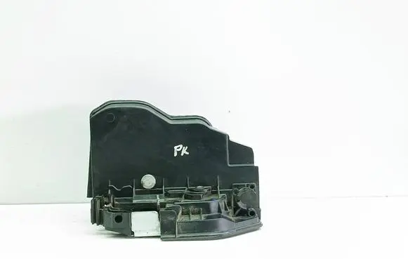 BMW 5 F10 F11 Front door lock 7202145 A053702