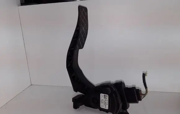 Audi A6 S6 C6 4F Accelerator throttle pedal 6PV00950500 8K1721523