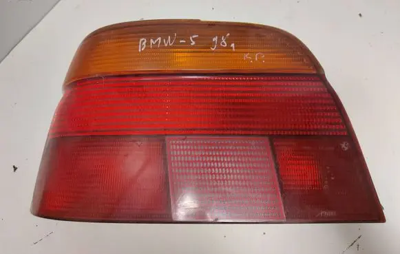 BMW 5 E39 Rear/tail lights 8358031