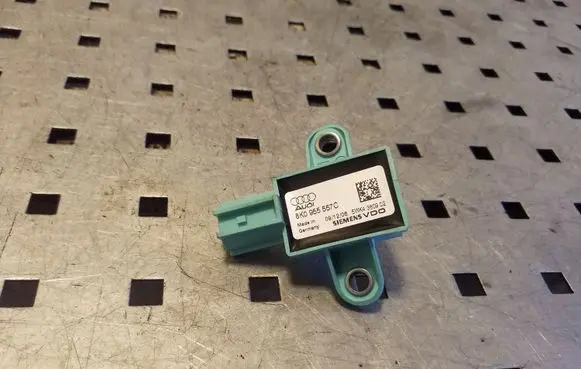 Audi Q5 SQ5 Airbag deployment crash/impact sensor 8K0955557C