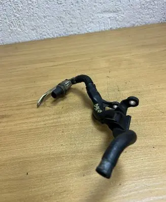 Mercedes-Benz E W212 Brake vacuum hose/pipe A6420704181 D9626
