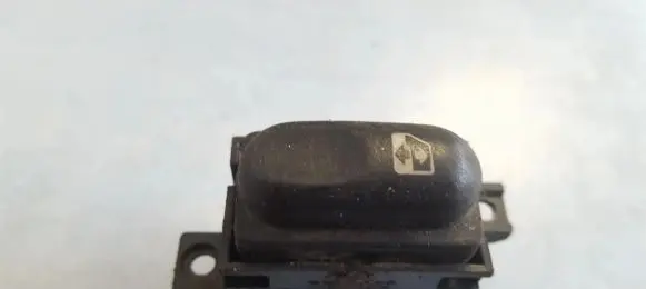 Renault Laguna I Electric window control switch 7700822679