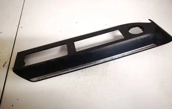 Jeep Compass Front door window switch trim l0164829