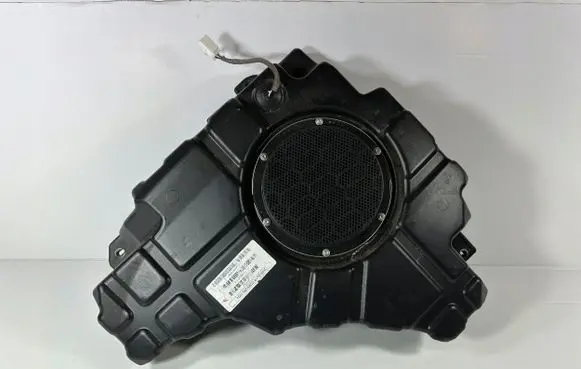 Jeep Grand Cherokee Subwoofer speaker