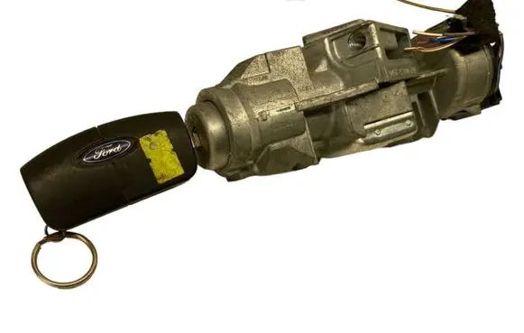 Ford Mondeo MK IV Ignition lock 3M513F880AD