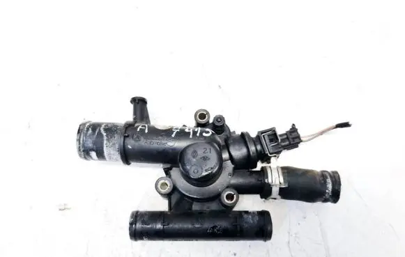 Renault Scenic II - Grand scenic II Engine coolant pipe/hose 8200112054b