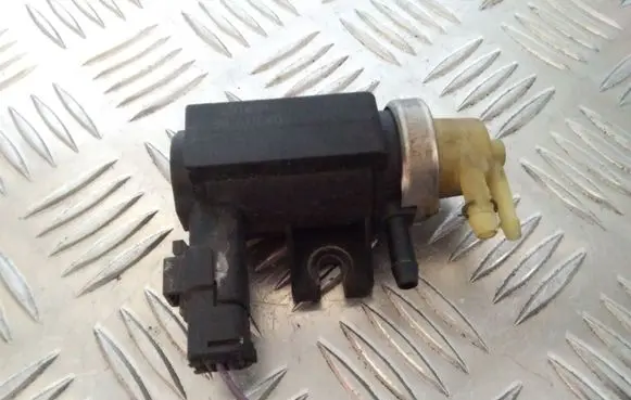 Citroen C4 I Turbo solenoid valve 70163300 9661960380