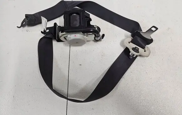 Honda CR-V Front seatbelt 81450-T1G-E2