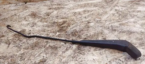 Mercedes-Benz 380 560SEC C126 Front wiper blade arm