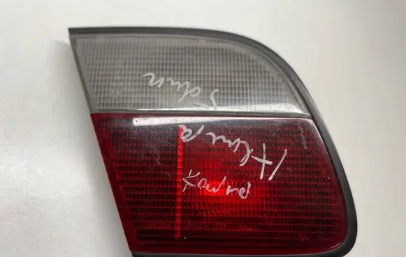 Nissan Almera Tailgate rear/tail lights