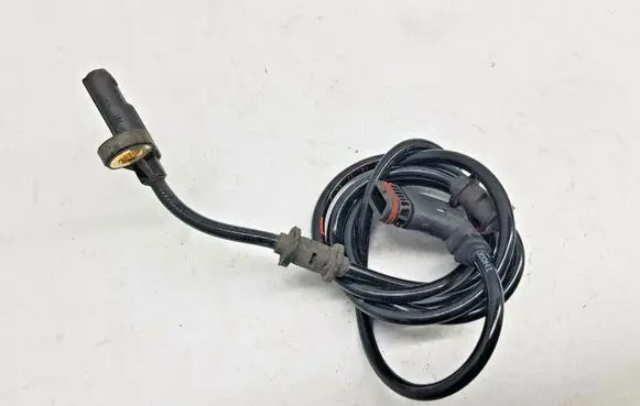 Mercedes-Benz C AMG W203 ABS rear brake sensor A2035401317