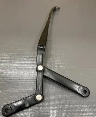Porsche Cayenne (92A) Front wiper blade arm 7P0955410B