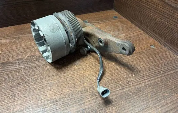 Iveco Daily 4th gen Viscous fan clutch 99846107272 504034532