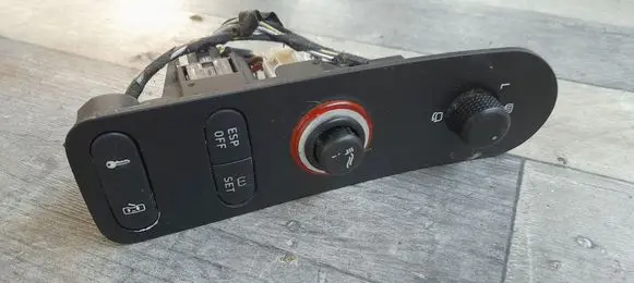 Seat Leon (1P) Wing mirror switch 5P0959569