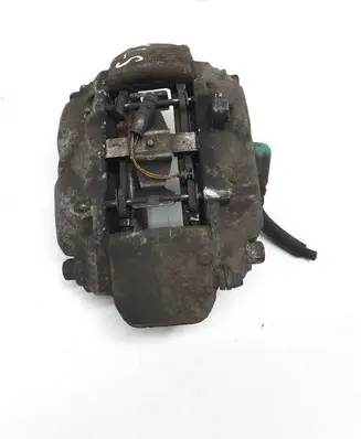 Mercedes-Benz CLS C219 Front brake caliper