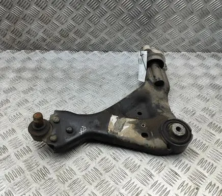 Mercedes-Benz Vito Viano W639 Front lower control arm/wishbone A6393301401
