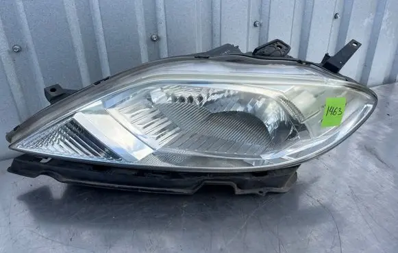 Honda FR-V Headlight/headlamp