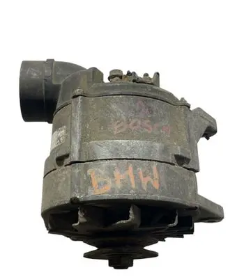 BMW 5 E34 Generator/alternator 0120469868