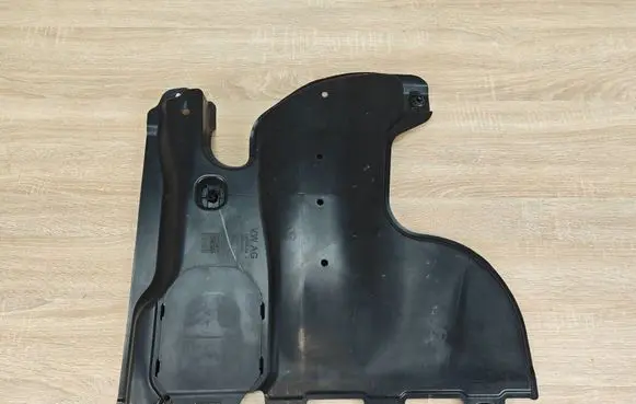 Audi Q3 F3 Front underbody cover/under tray 5QF825206A
